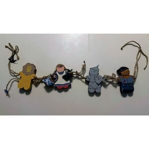 Wizard of Oz Painted Wooden Decor On String Garland Wendy Toto Lion Tin Man